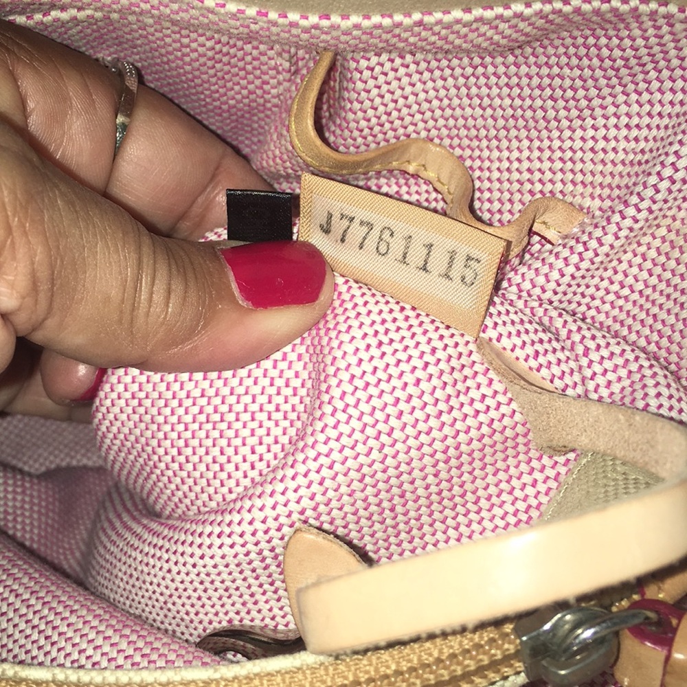 Dooney bourke - Picture 5 of 5